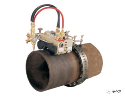 3死3伤事故:5名一把手被追刑责,安全员没背锅︱值得全国各地研究学习(图2) 3死3伤事故:5名一把手被追刑责,安全员没背锅︱值得全国各地研究学习(图2)